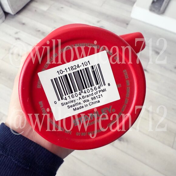 "Target Red" Valentine Stanley - Limited Edition Target Valentine 40oz Tumbler - Picture 5 of 7